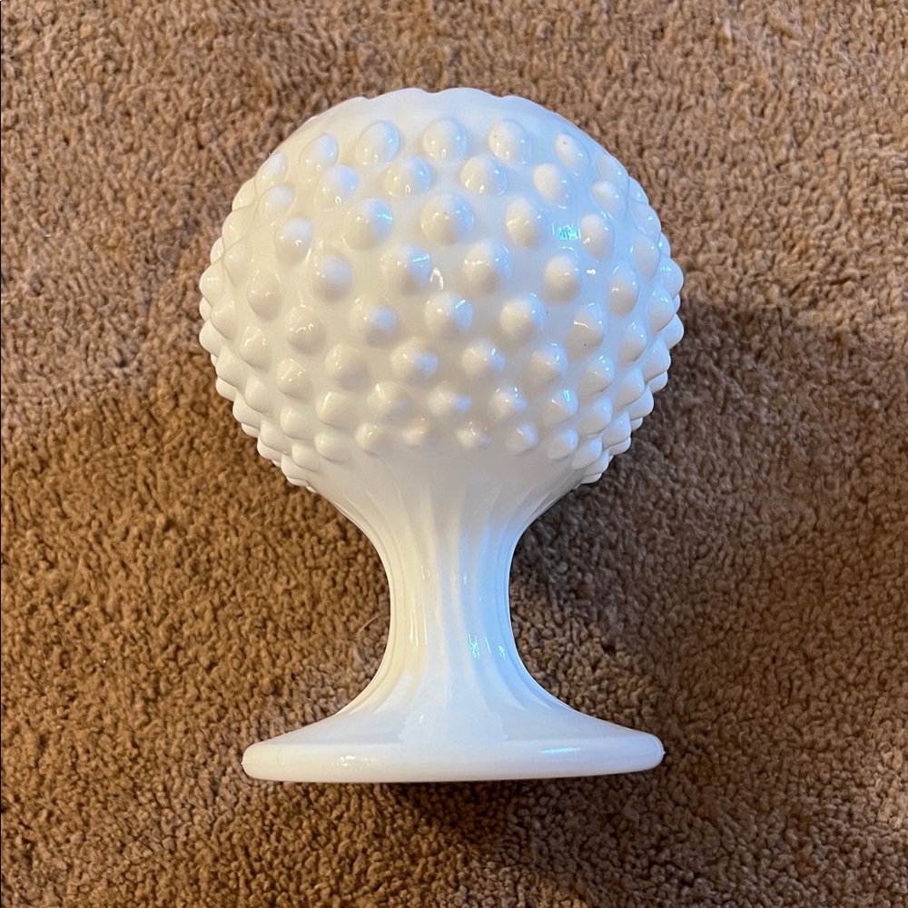 White Hobnail Glass Vase - Picture 3 of 5